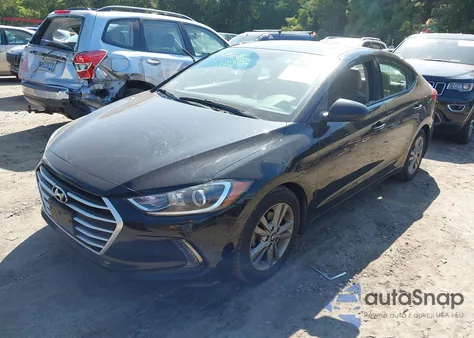2018 Hyundai Elantra Value Edition z USA, uszkodzony, nr VIN 5NPD84LF2JH391223